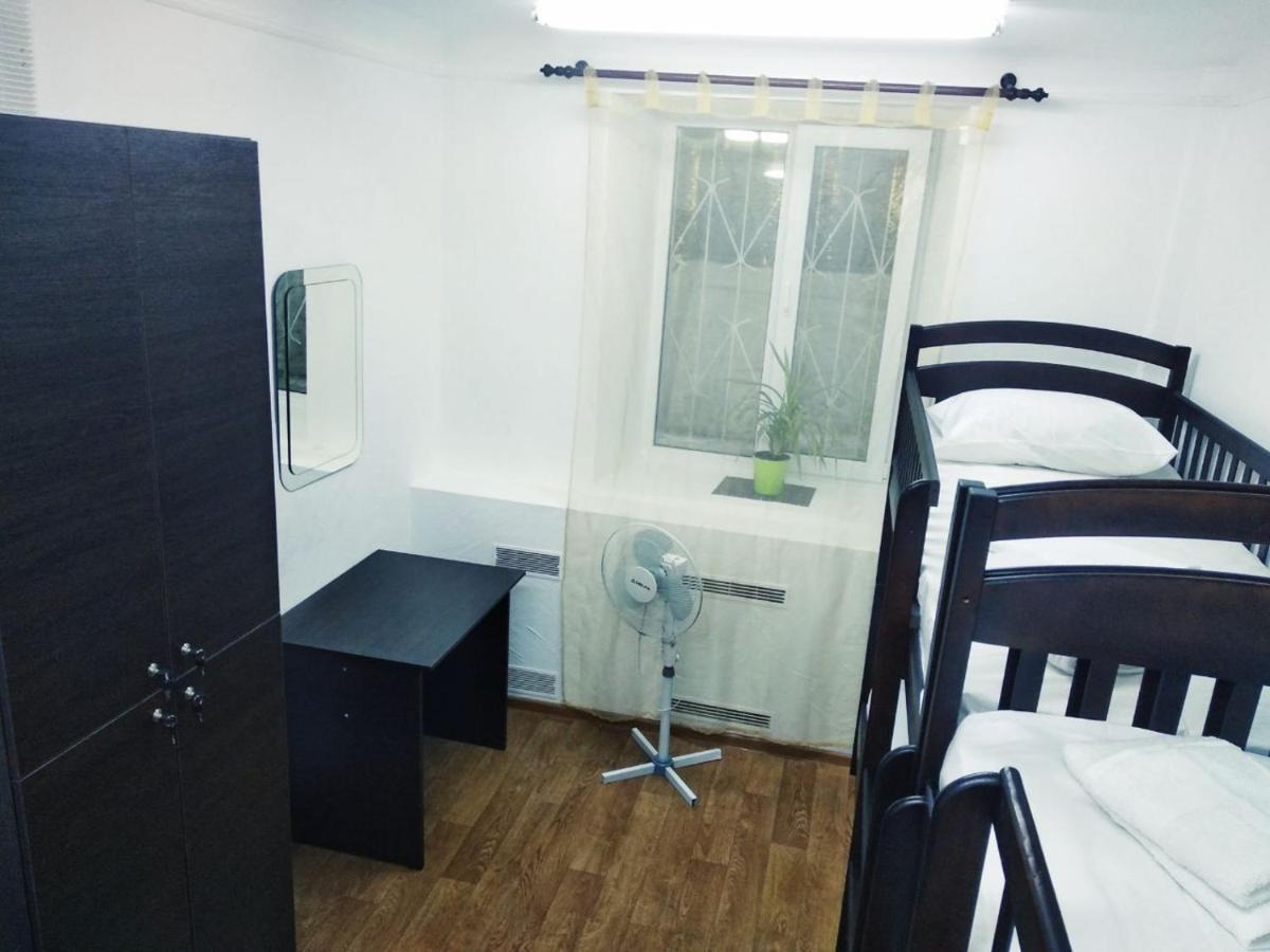 Hostel Cool Traveler Kiew Exterior foto
