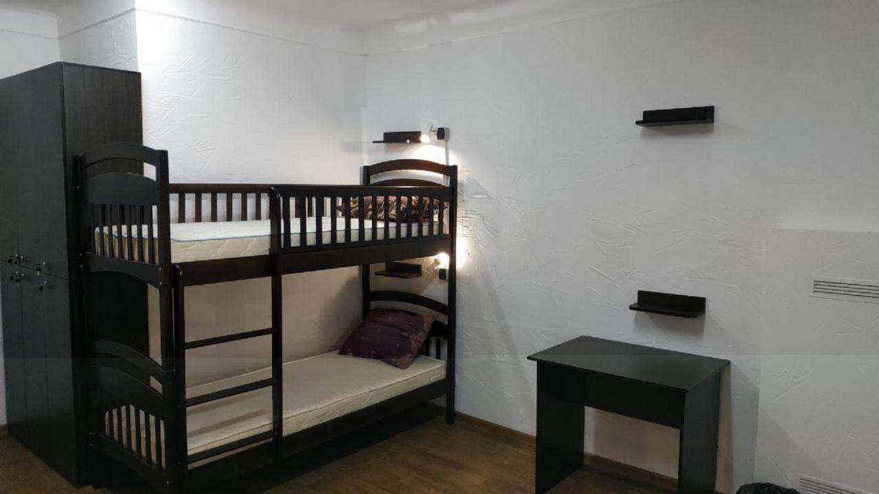 Hostel Cool Traveler Kiew Exterior foto